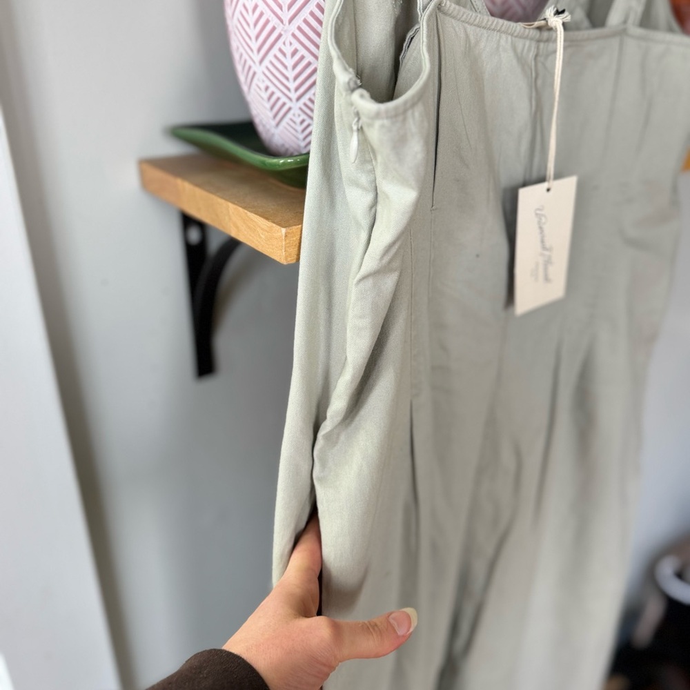 Universal Thread Sage Green Seamed Ankle Length Wide Leg Jumpsuit Size 12 NWT - Picture 7 of 13
